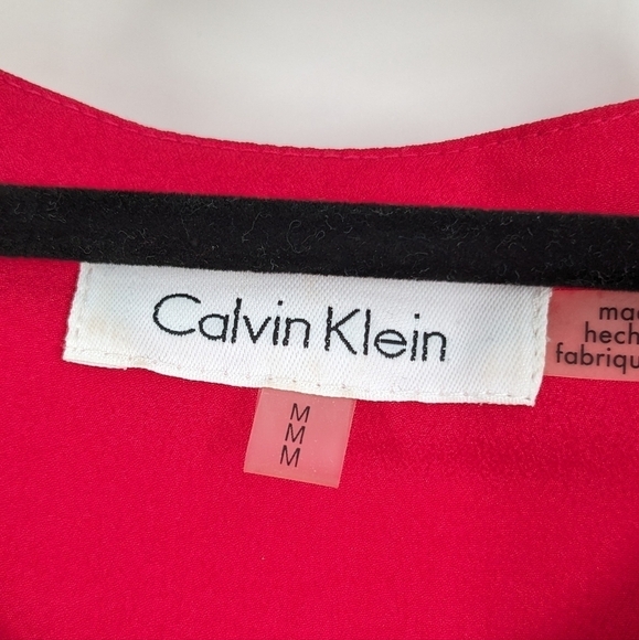 Calvin Klein red black button up blouse Size M - Picture 3 of 3